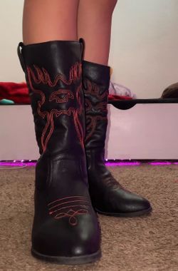 Forever Women’s Western Mid-Calf Boots Black/Red Embroidered Pull-On US 6.5 CUSTOM RED DESIGN