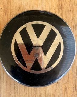 vw early nipple hubcap