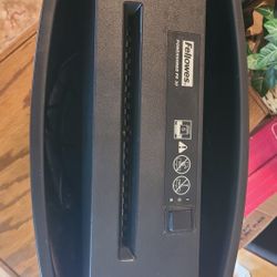 Fellows Powershred PS 30 Straight-cut Paper Shredder