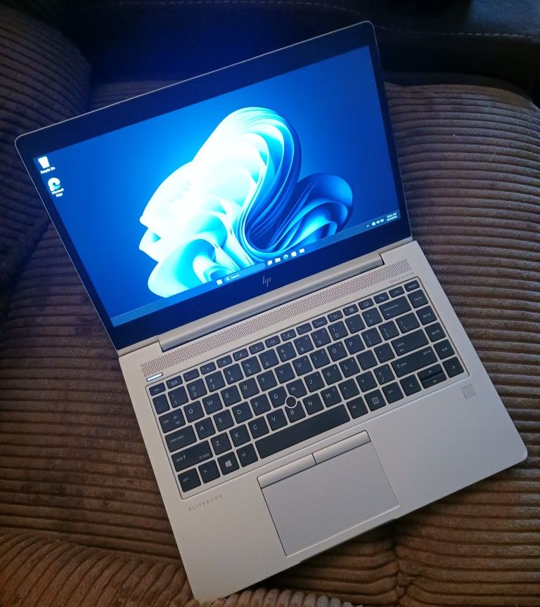 Slim Metal HP EliteBook Pro Grade Laptop Intel Core i5-8350u 16 GB RAM 256 GB SSD 1080P LCD Webcam USB C Thunderbolt Port Wi-Fi & BT Wireless Win 11
