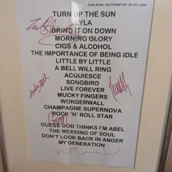 Oasis 2005 Play List Signed By The Band