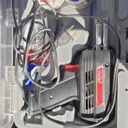 Weller dual-heat soldering gun kit. 