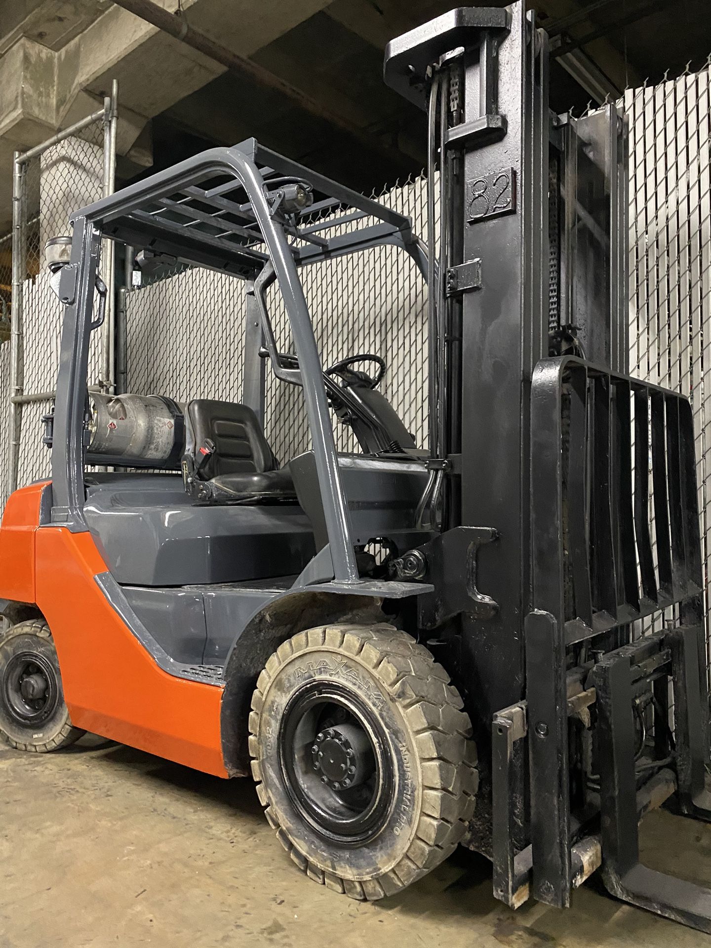 2019 TOYOTA M8 forklift for sale