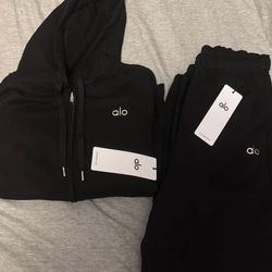Alo tracksuit set
