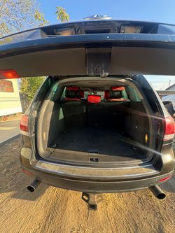 4 sale  carr  Volkswagens  year 2008