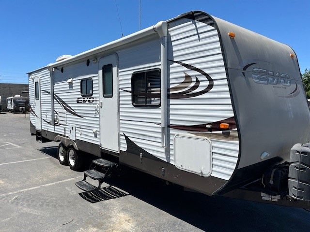 Excellent Condition 2013 Forest River T2850