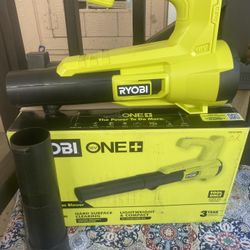 Ryobi 18 V One+ 250 CFM 90 MPH  Cordless Blower