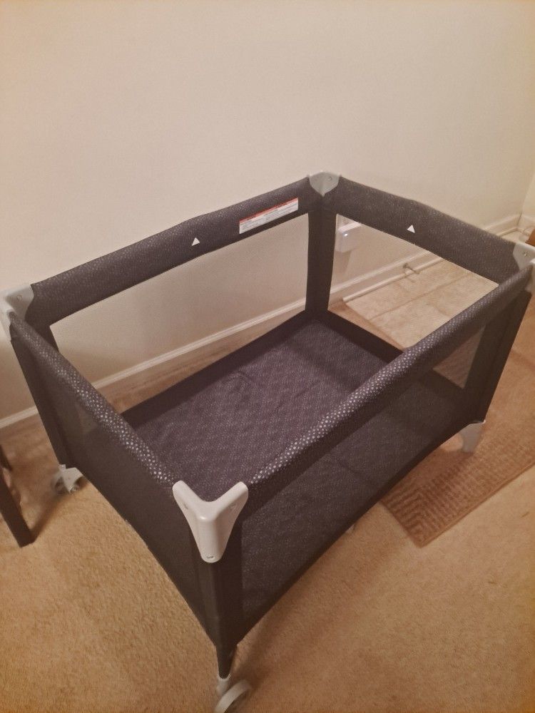 Costco Kids Pack N Play