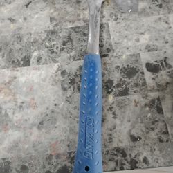 ESTWING Drywall Hammer - 14 oz Wall Board Tool with Milled Face & Shock Reduction Grip - E3-11