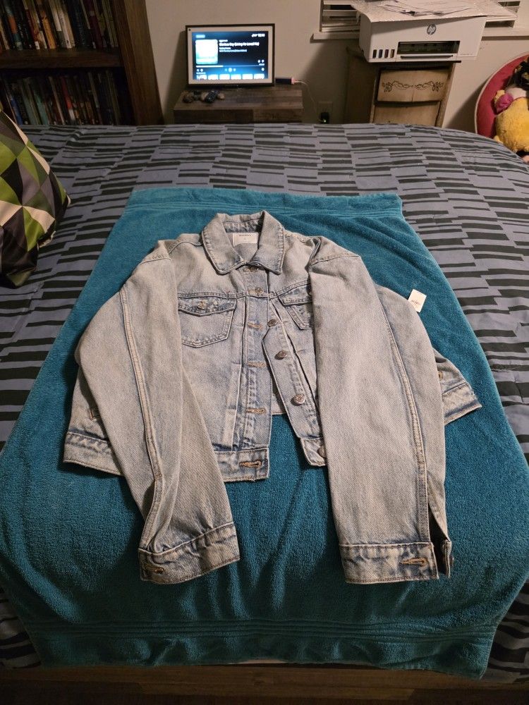 Old Navy Jean Jacket 