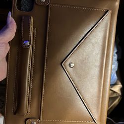 Brown I-pad new
