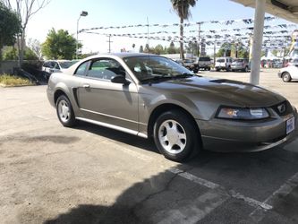 2001 Ford Mustang clean title