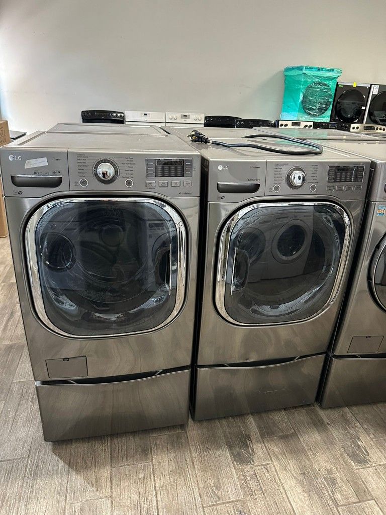 LG mega capacity washer and dryer set electric with warranty