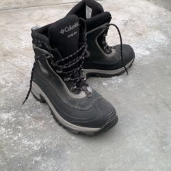 Columbia Waterproof Boots W 9.5