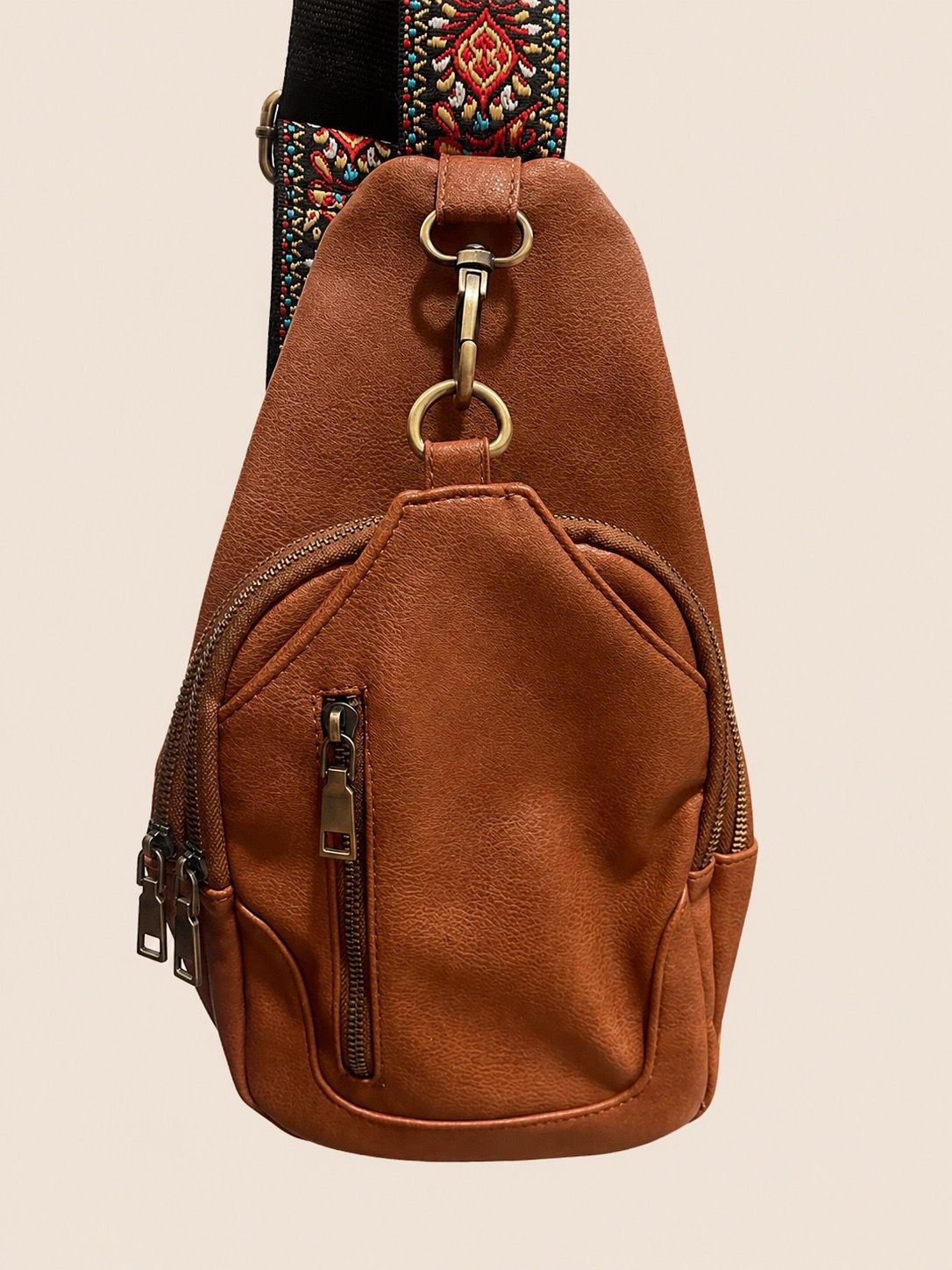 Antik Kraft crossbody