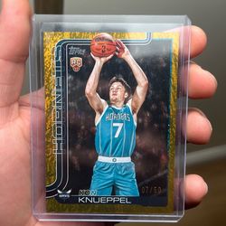 2025-26 Topps Kon Knueppel #204 Gold Holofoil /50 (RC) CASE HIT!!