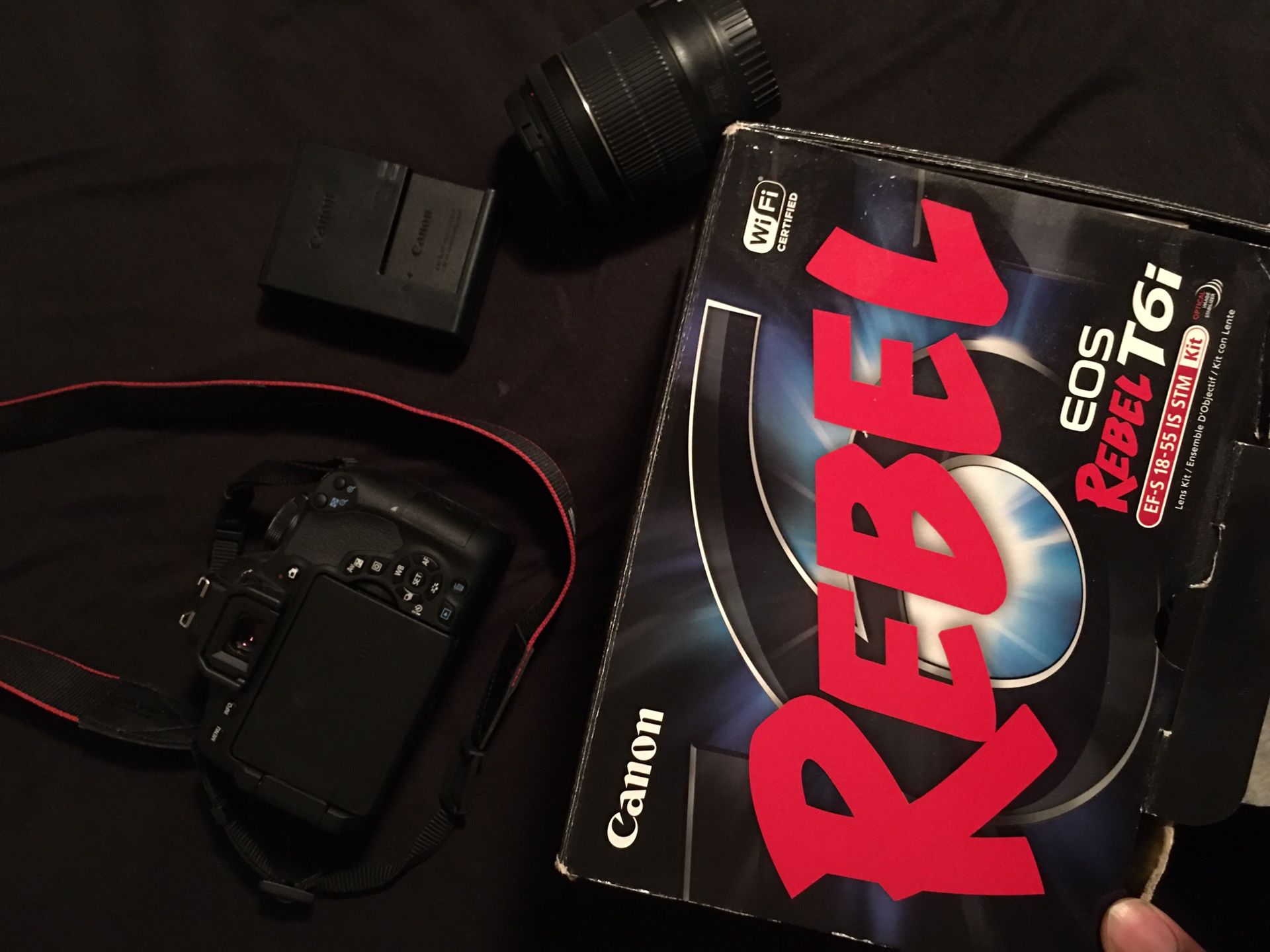 Canon - EOS Rebel T6i DSLR Camera with EF-S 18-55mm IS STM Lens - Black