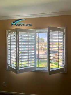 Custom Interior Wood Shutters. Install Included. Persianas De Madera. Best Pricing. We Service All of Southern California. 951-573-2560