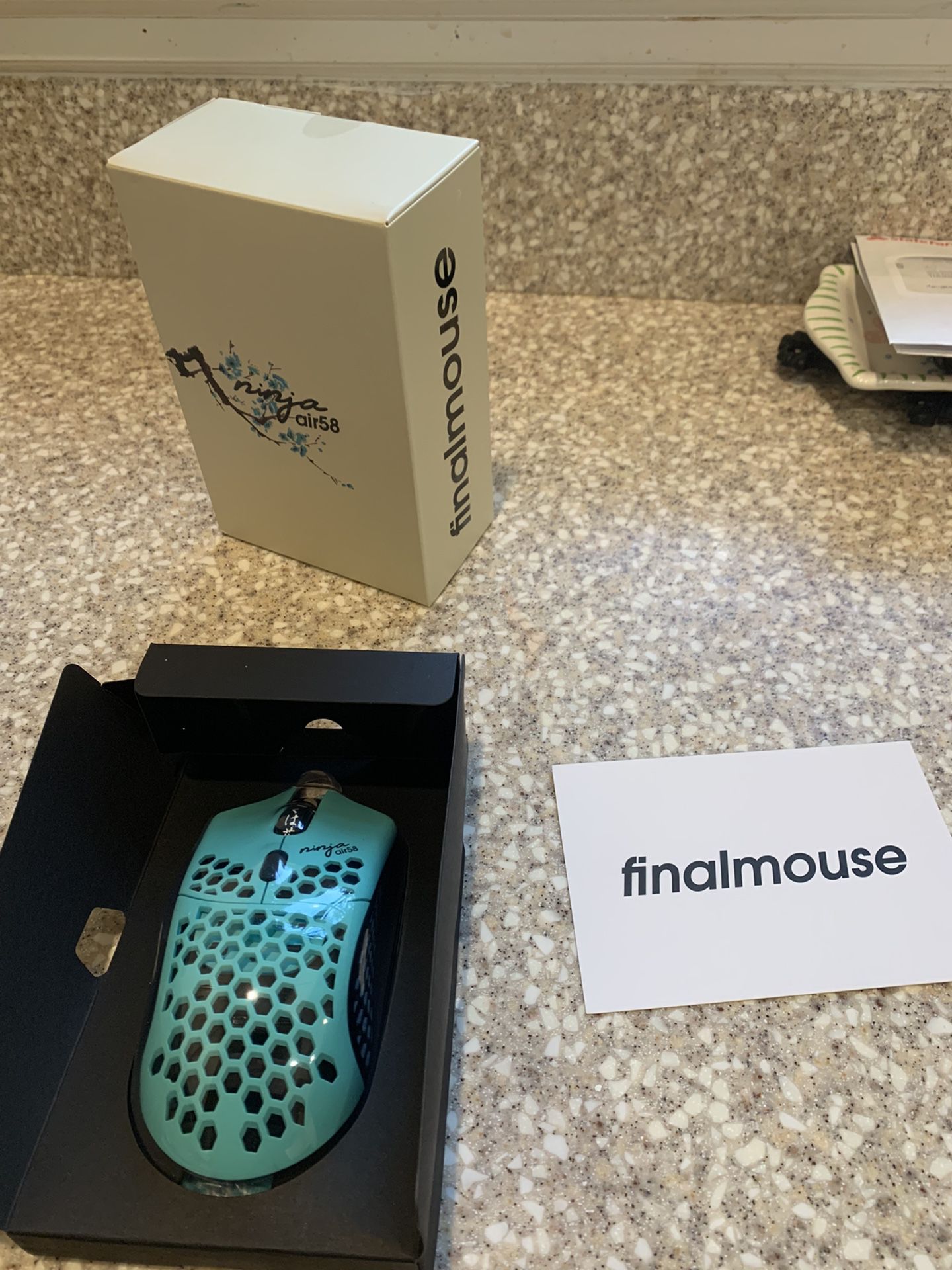 Finalmouse air 58 (NEVER USED)