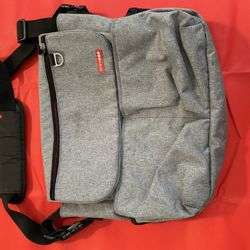 skip hop diaper bag 