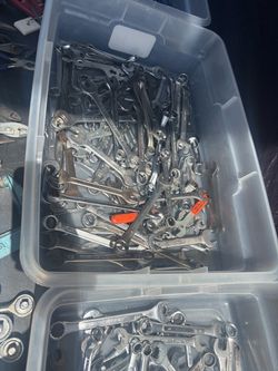 Large Lot of Mixed Combination Wrenches