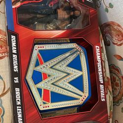 WWE Championship Rivals Roman VS Brock Figures & Belt
