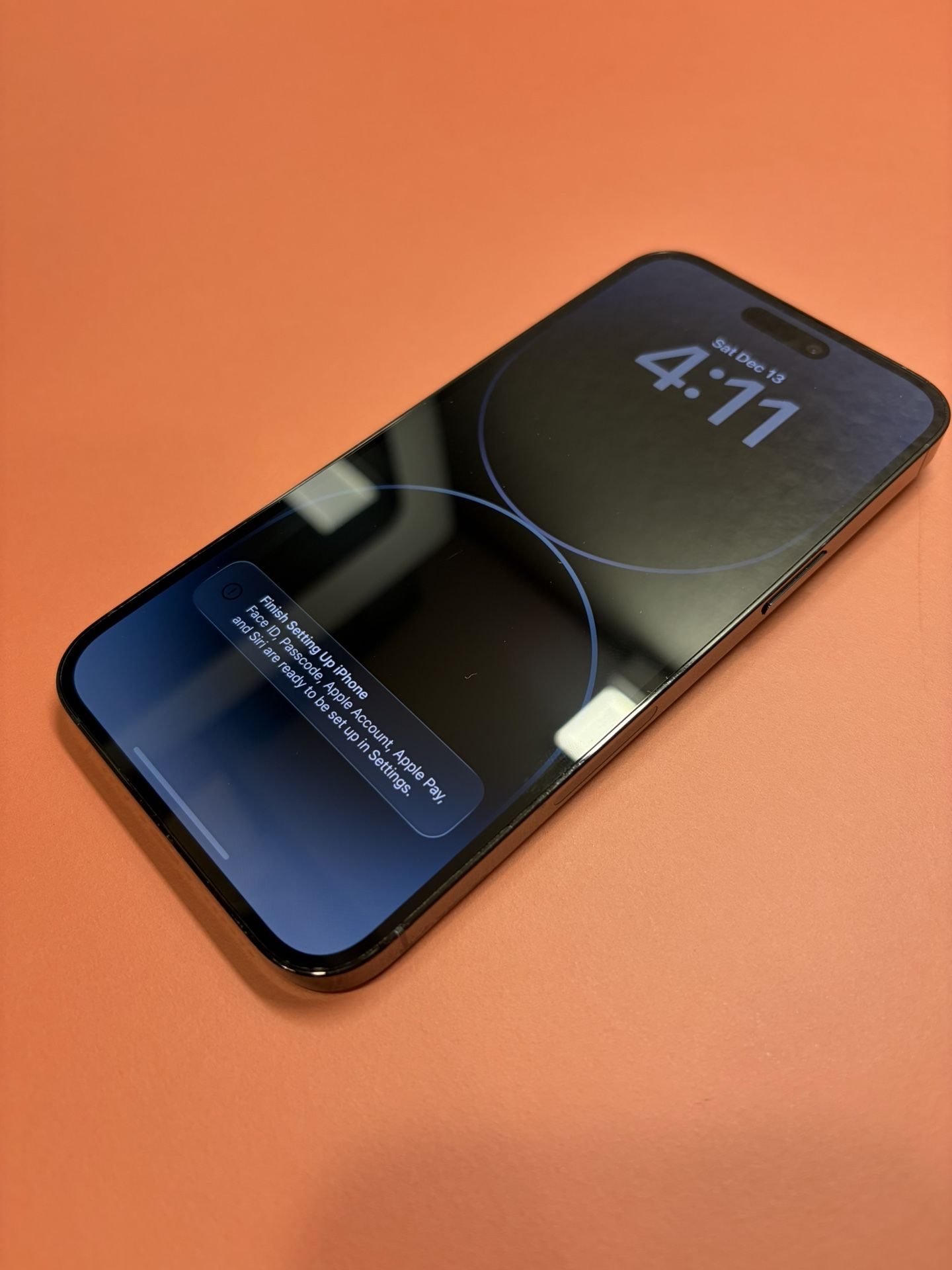 iPhone 14 Pro Max - Black 256GB w/case