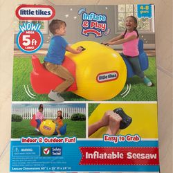 Inflatable seesaw