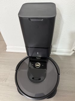 iRobot Roomba i7+ (7550) Robot Vacuum with Automatic Dirt Disposal
