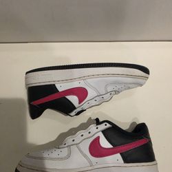 Nike Air Force 1 Low