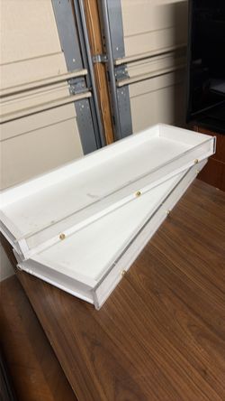2 Roll out shelves