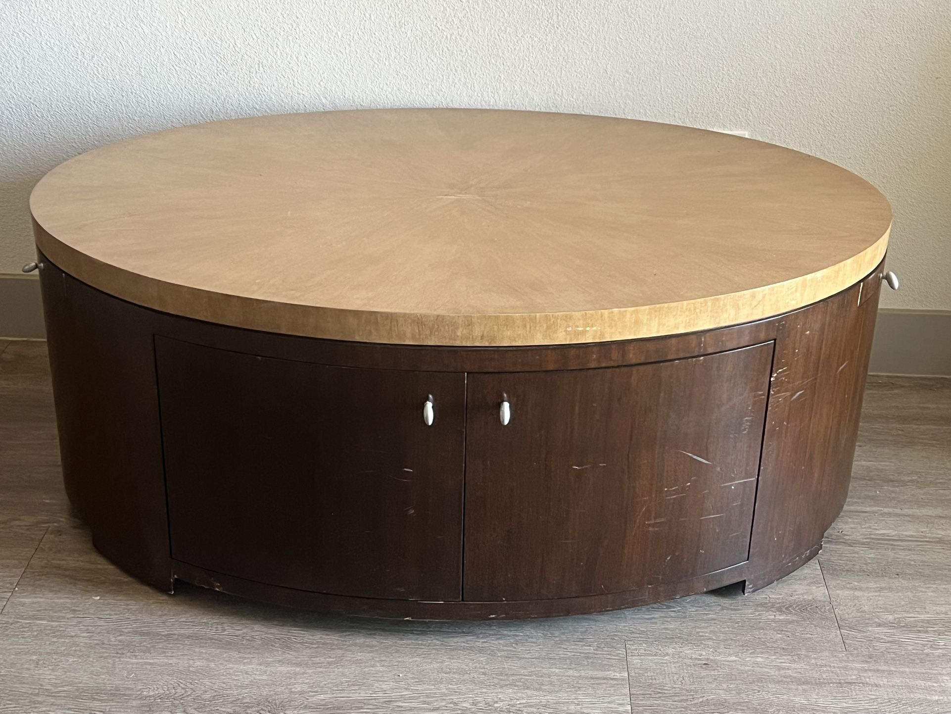 Vintage Coffee table With Pull Out Servers