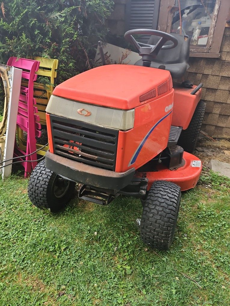 Simplicity Riding Tractor