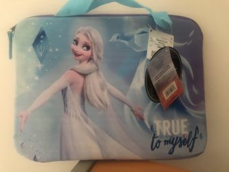 Disney Frozen II Elsa Padded Utility Case
