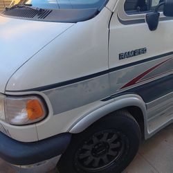 1994 Dodge Ram Van 2500 No Issues   Run Great 