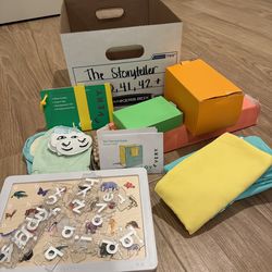 LOVEVERY- The Storyteller Play Kit- Months 40, 41, 42+