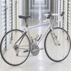 Specialized Dolce Comp Road Bike - 54cm - Shimano 105