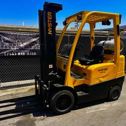 Hyster Forklift 6000 Pound Capacity
