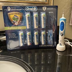 Electric Toothbrush With 7 New Replacement Heads