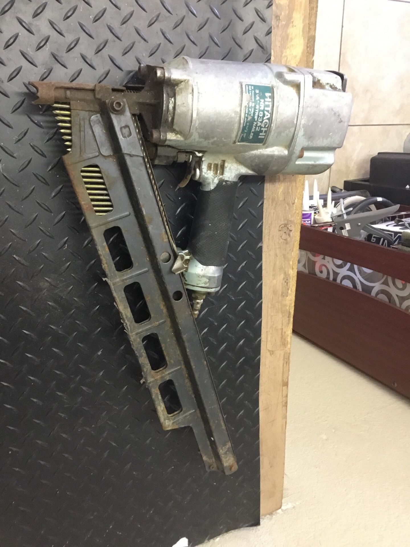 Hitachi nail gun