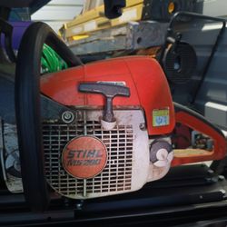 Stihl MS290 Farm Boss