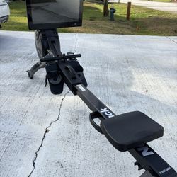 Nordic Track RW900 Rower -Barely Used