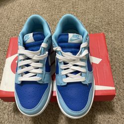 Nike Dunk Low “University Blue” Sneakers