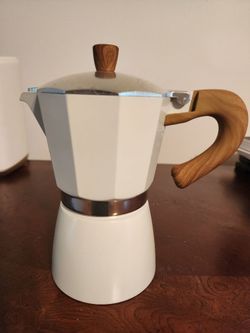 White & Wood Stove Top Moka Pot (6 cup Espresso Maker)