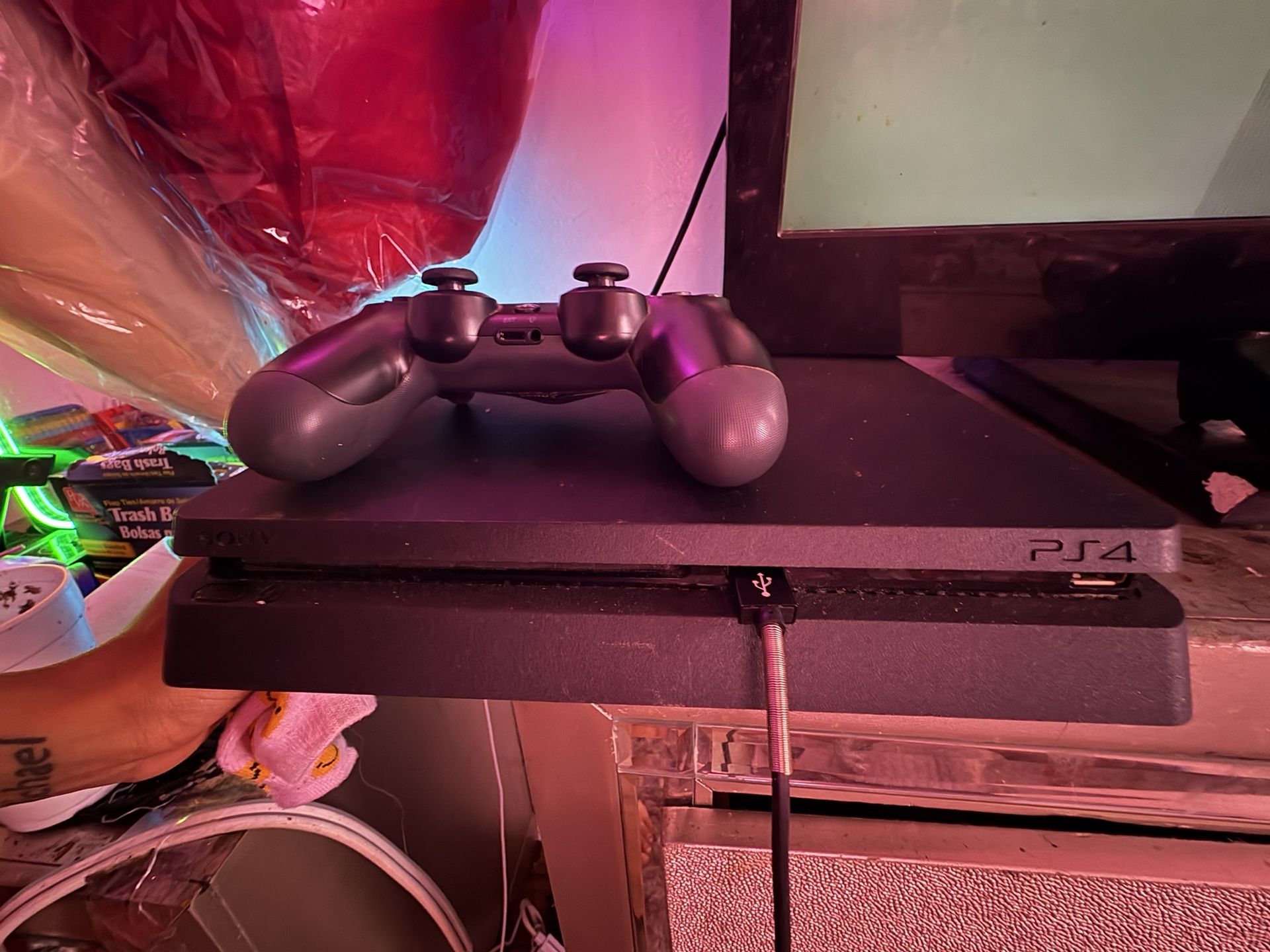 PS4
