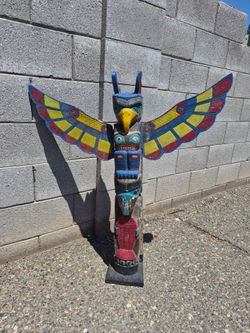 Vintage Eagle Totem Pole