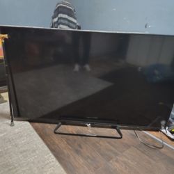 Sharp 70 Inch Smart tv