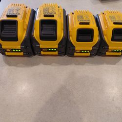 4 dewalt Batteries