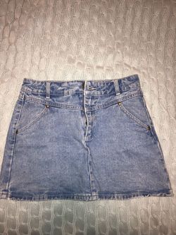 Forever 21 Light Wash Denim Skirt