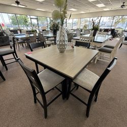 5 Pc Dining Table 